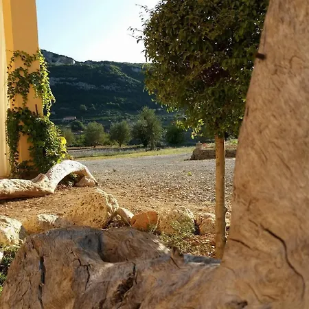 I Campi Di Lino Отель *